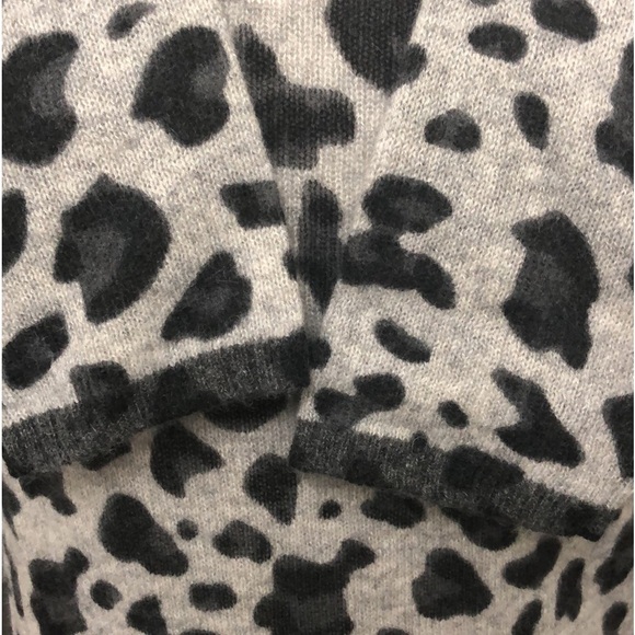 NWT Belle France 100% Cashmere Leopard Print Sweater | Size M - Picture 6 of 9